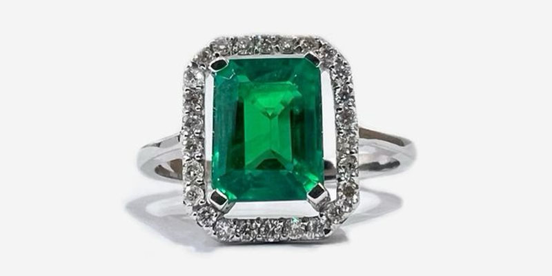 Emerald Diamond with Baguettes